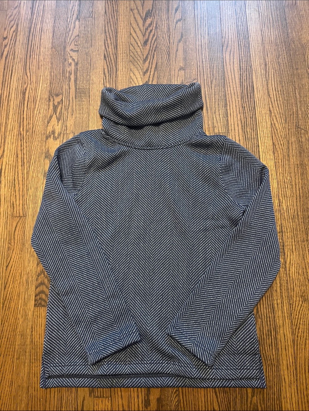 J. Crew Women’s Navy and White Herringbone Cowl Neck Sweater - Size M